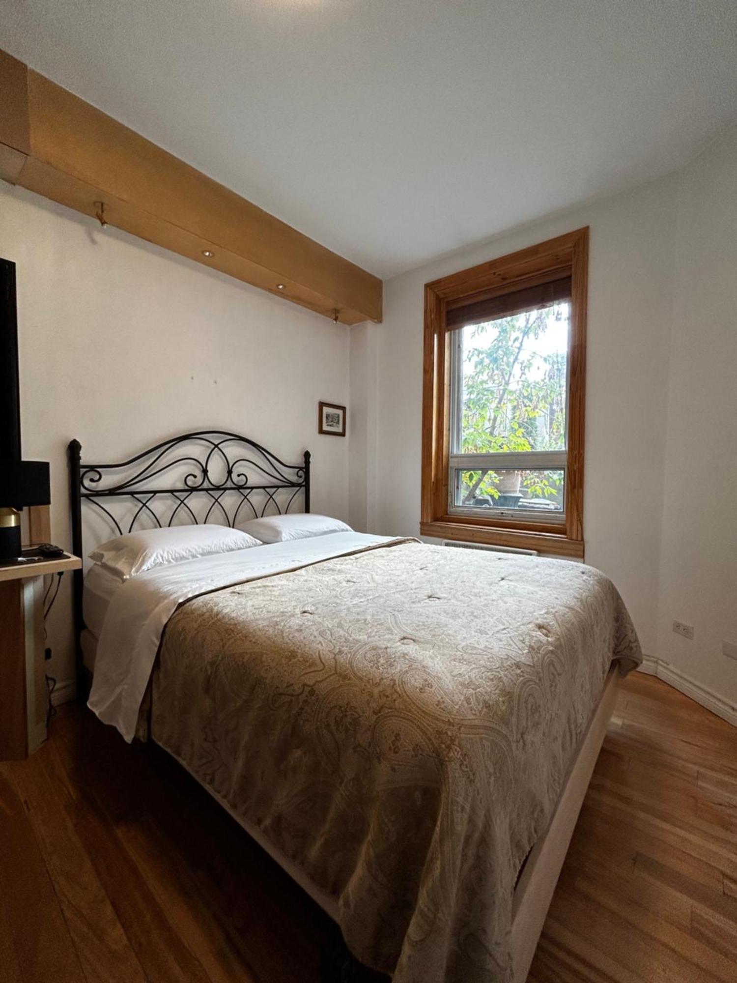 Gite Le Sieur De Joliette Montréal Dış mekan fotoğraf